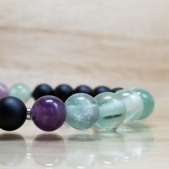 Fluorite & Black Onyx Beaded Stretch Brace… - Picture 5 of 6